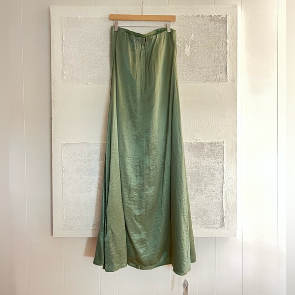 Abercrombie & Fitch Strapless Trapeze Maxi Dress - Picture 8 of 10